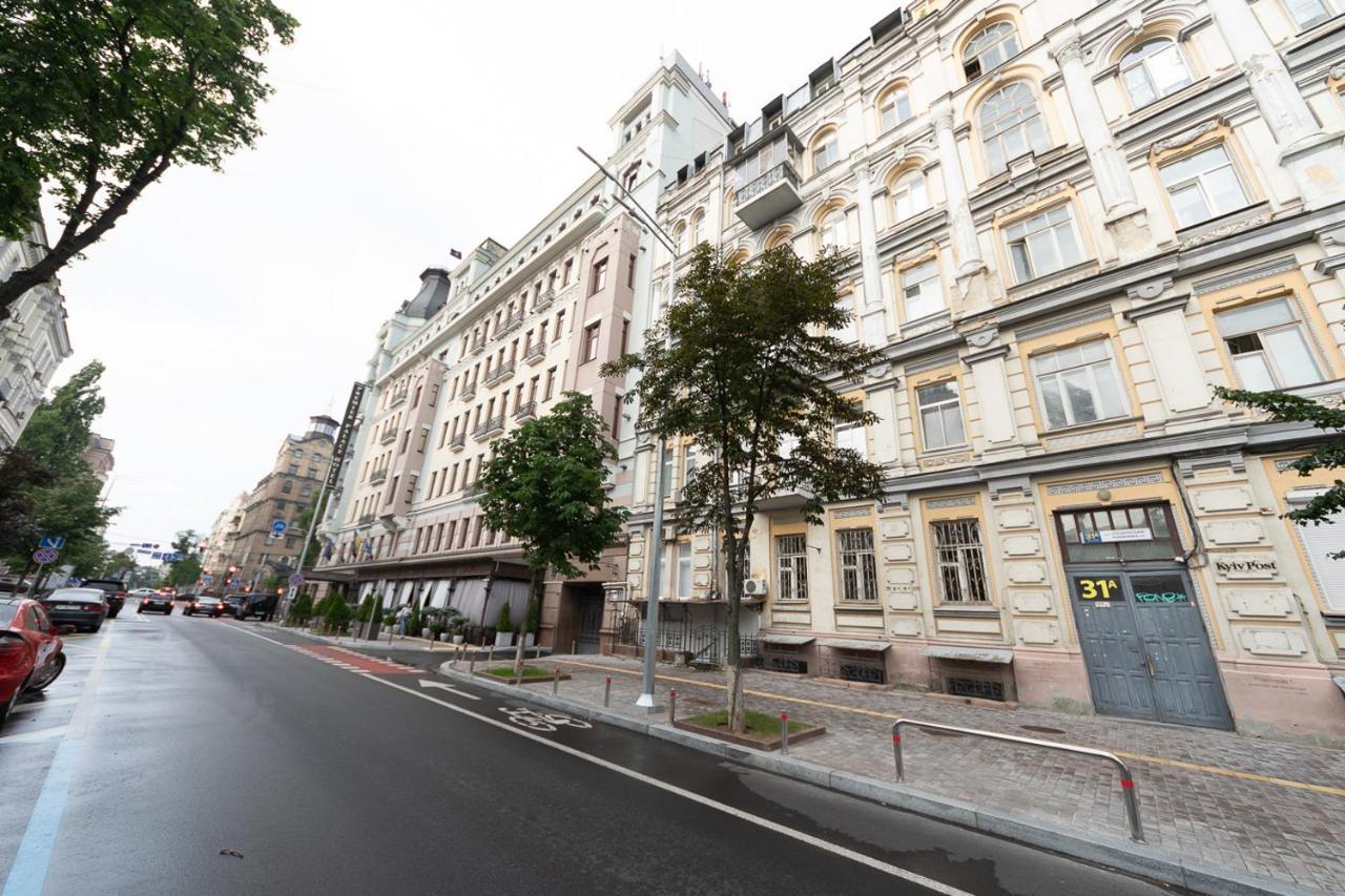 Luxury Beatiful Apartment On Pyshkinska Street 키예프 외부 사진