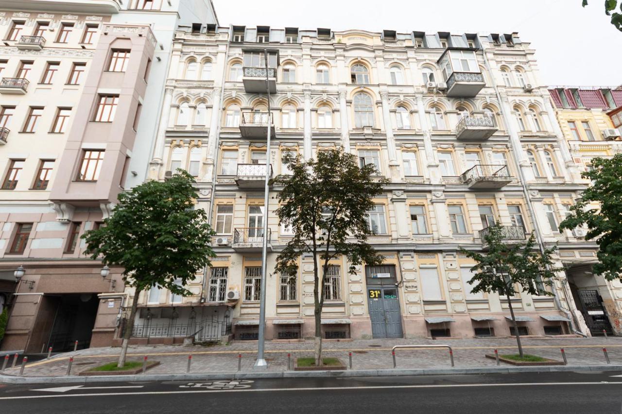 Luxury Beatiful Apartment On Pyshkinska Street 키예프 외부 사진